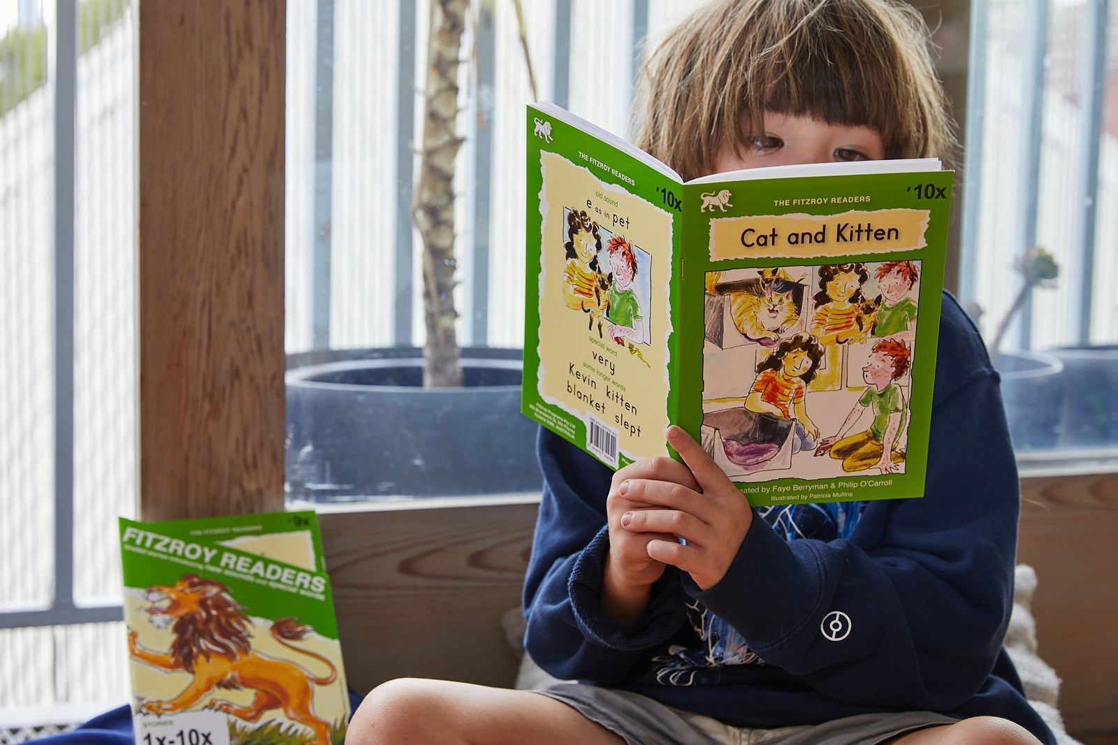How to Help a Child Who Is Struggling to Read